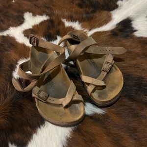 Birkenstock’s Yara size 36 tan leather